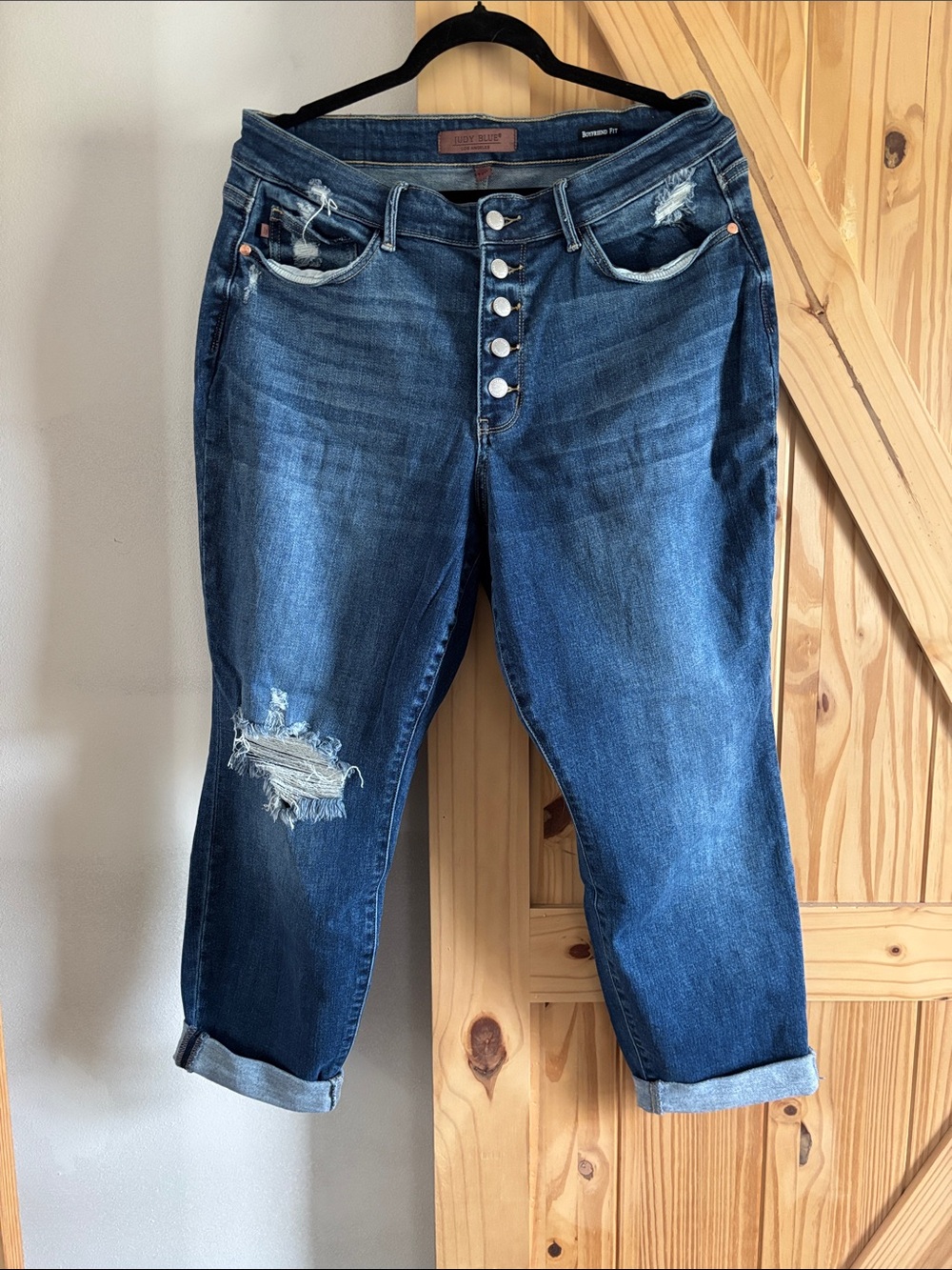 Judy Blue Dark Blue Button-Fly Distressed Boyfriend Cropped Jeans